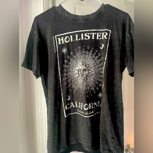 Hollister Soft Tee Size Xs Graphic Tee
